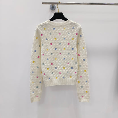 Autumn and winter embroidered long-sleeved sweater