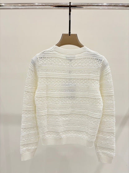 Minimalist solid color textured yarn knitted top