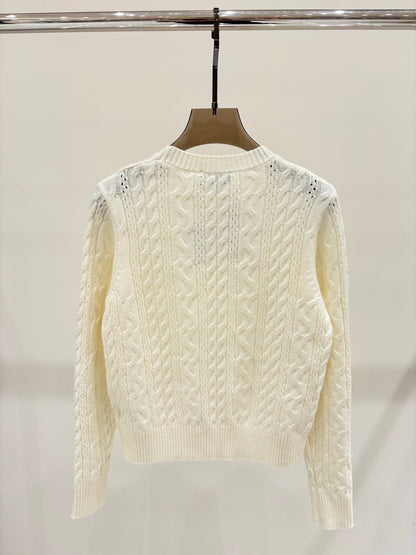 Round neck solid color twist logo knitted long sleeves