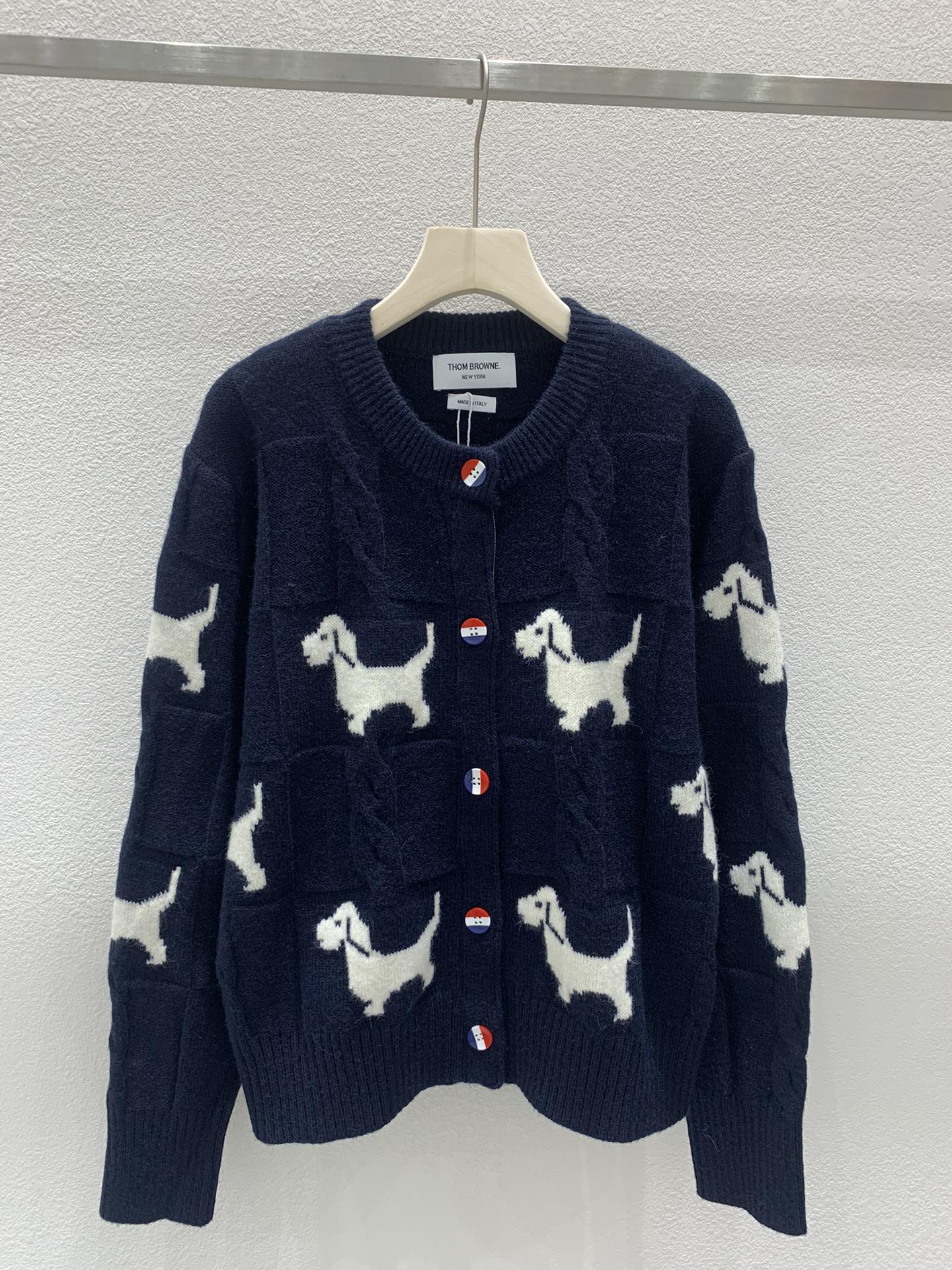 Puppy print knitted crew neck cardigan