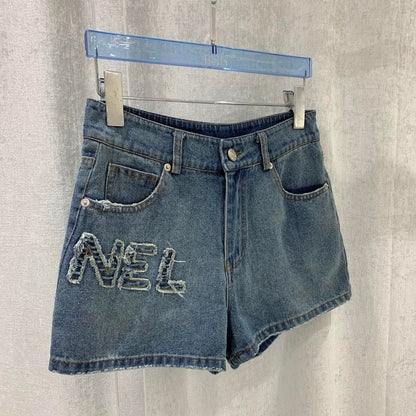 Denim shorts with 3D embroidery