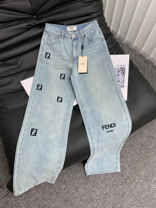 Light solid color jeans