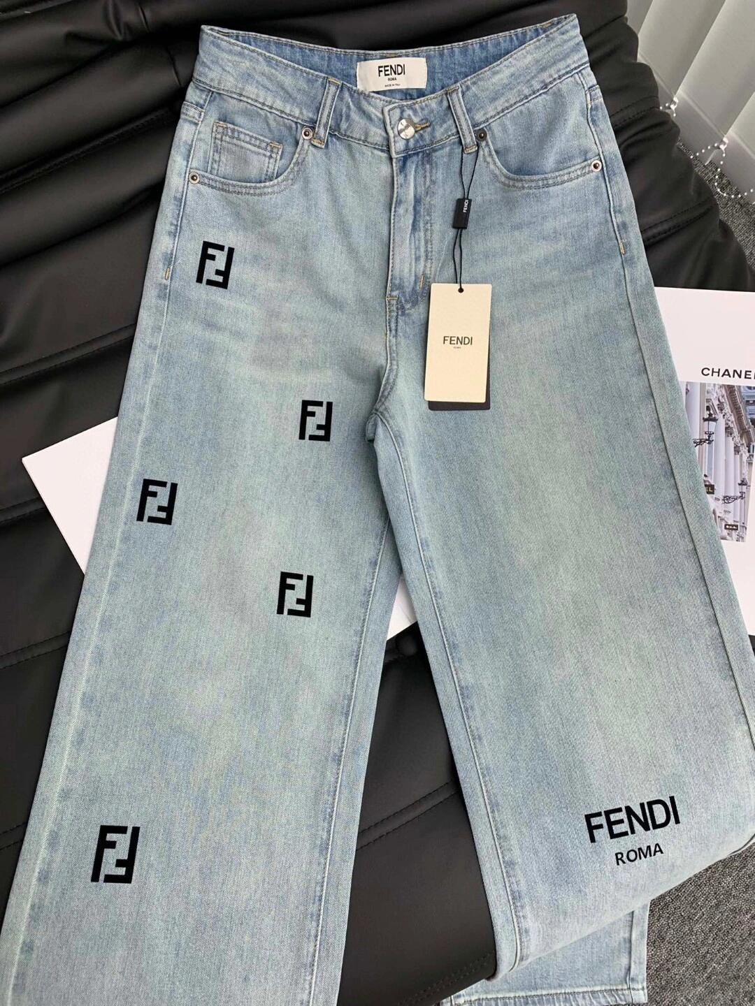 Light solid color jeans