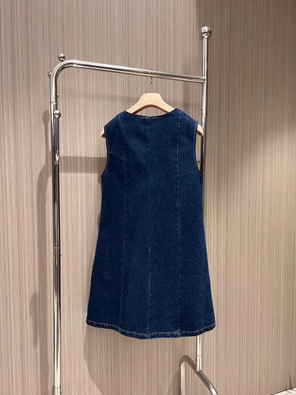 New MM patch embroidered denim dress