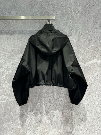 Nylon hooded jacket