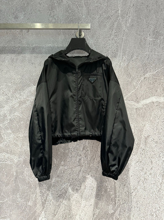 Nylon hooded jacket