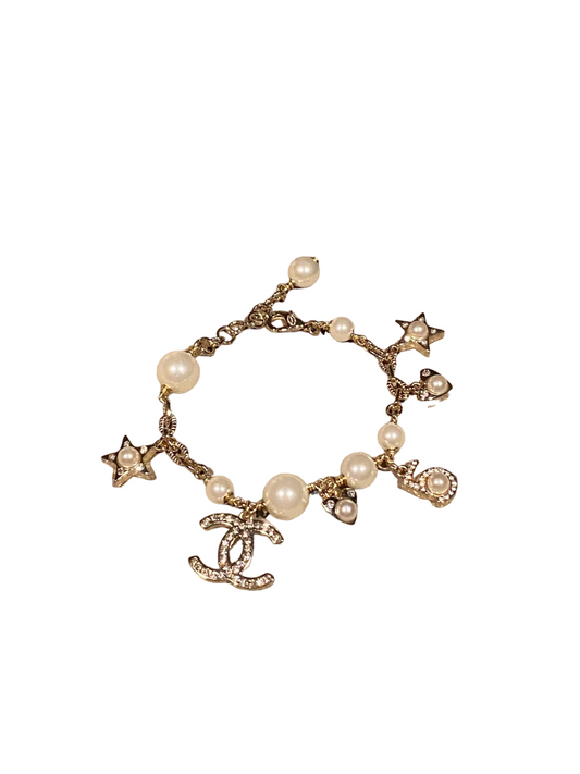 CC New High Quality Pearl Diamond Bracelet