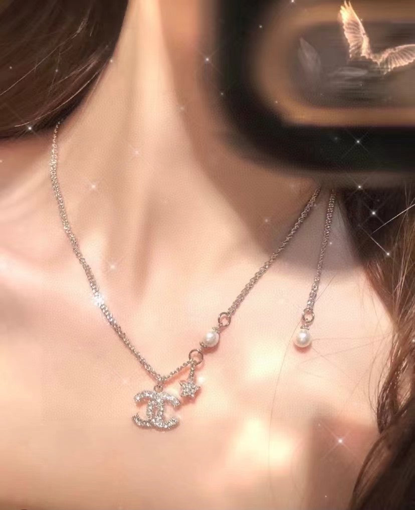 CC new star diamond necklace