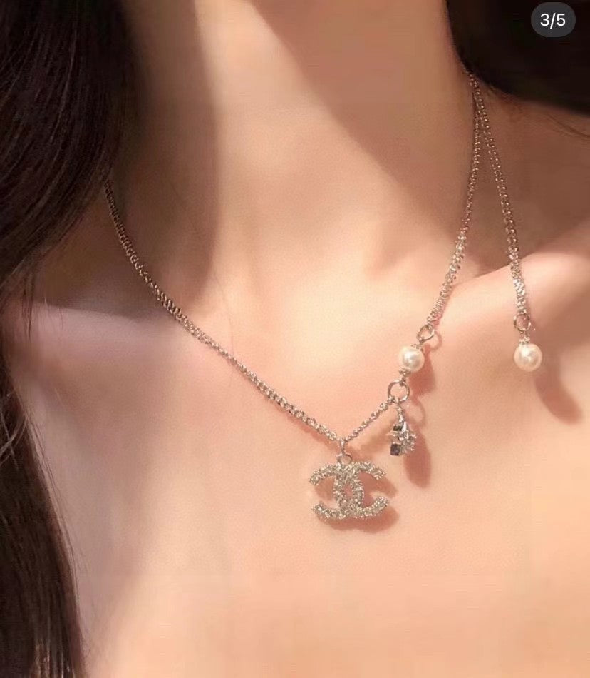 CC new star diamond necklace