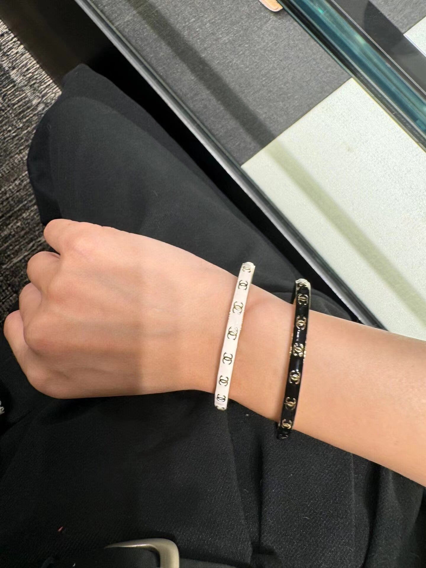 CC new thin logo bracelet