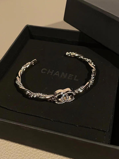 CC new semi-closed thin diamond bracelet