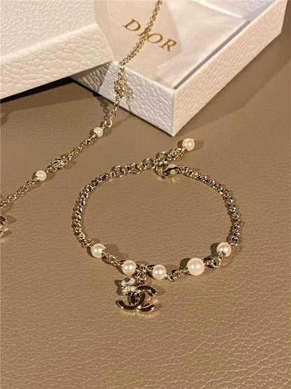 CC new pearl logo pendant bracelet