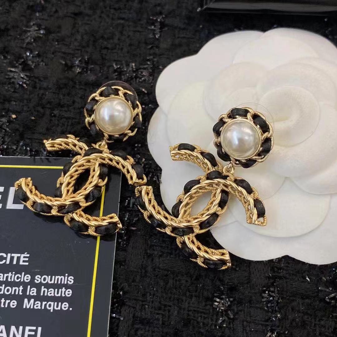 CC new pearl pendant earrings