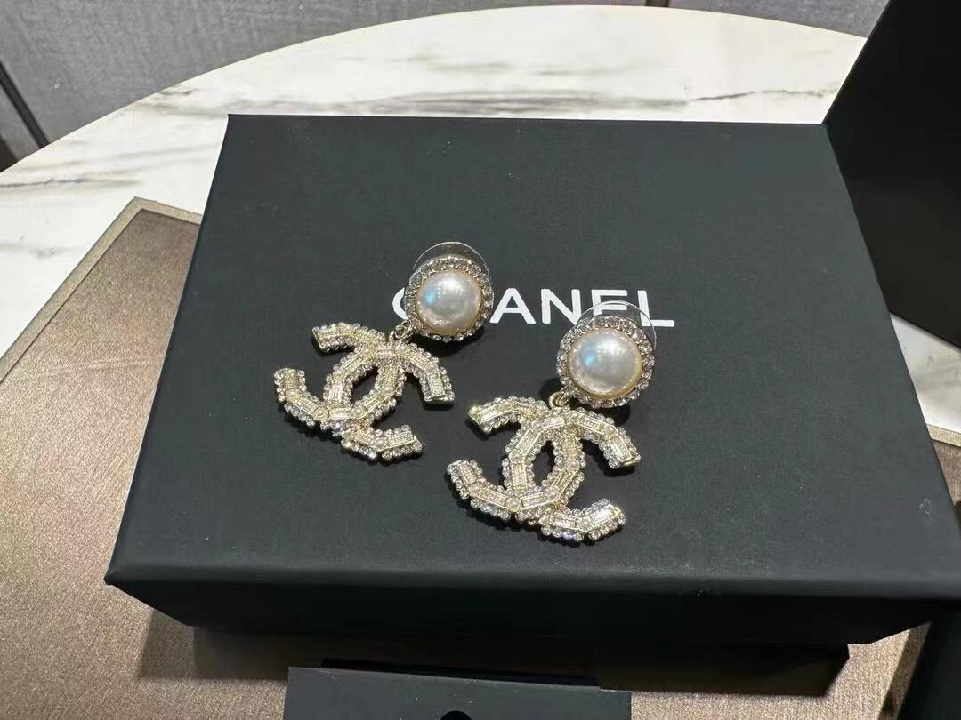 CC new pearl diamond earrings