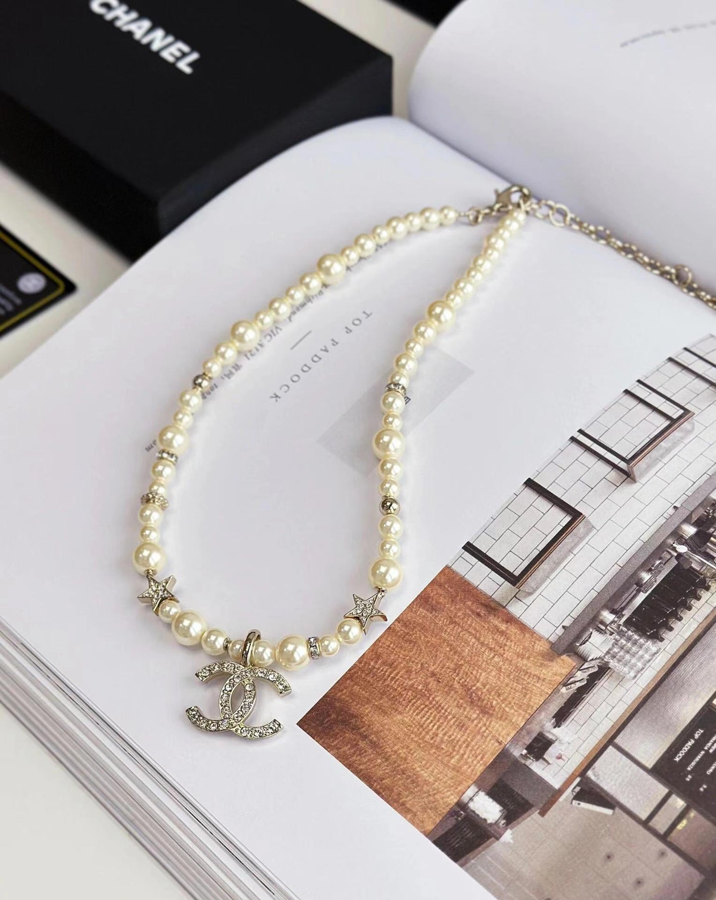 CC new pearl and diamond logo necklace