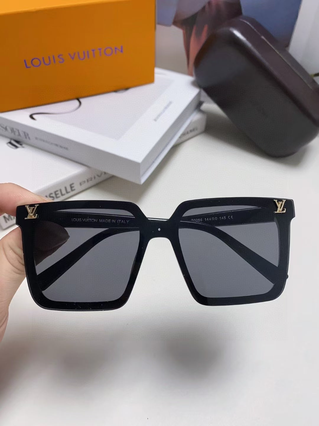 High-end luxury UV protection sunglasses