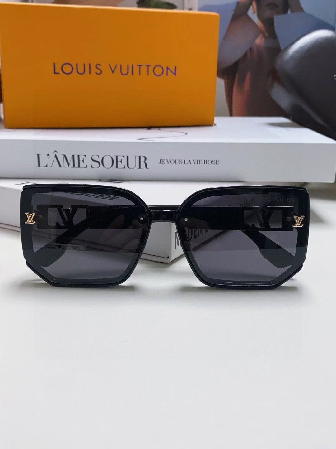 High-end luxury UV protection sunglasses