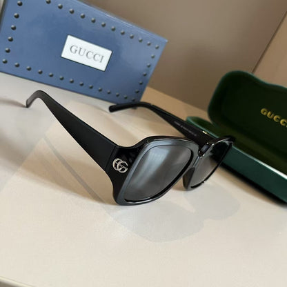 High-end fashion, must-have sunglasses for driving and traveling