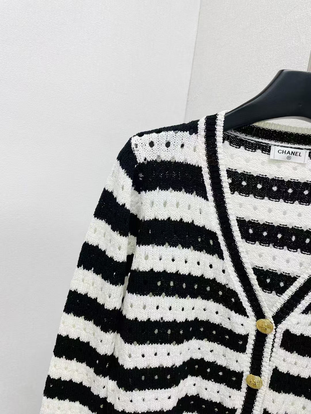 CC new contrast striped sweater