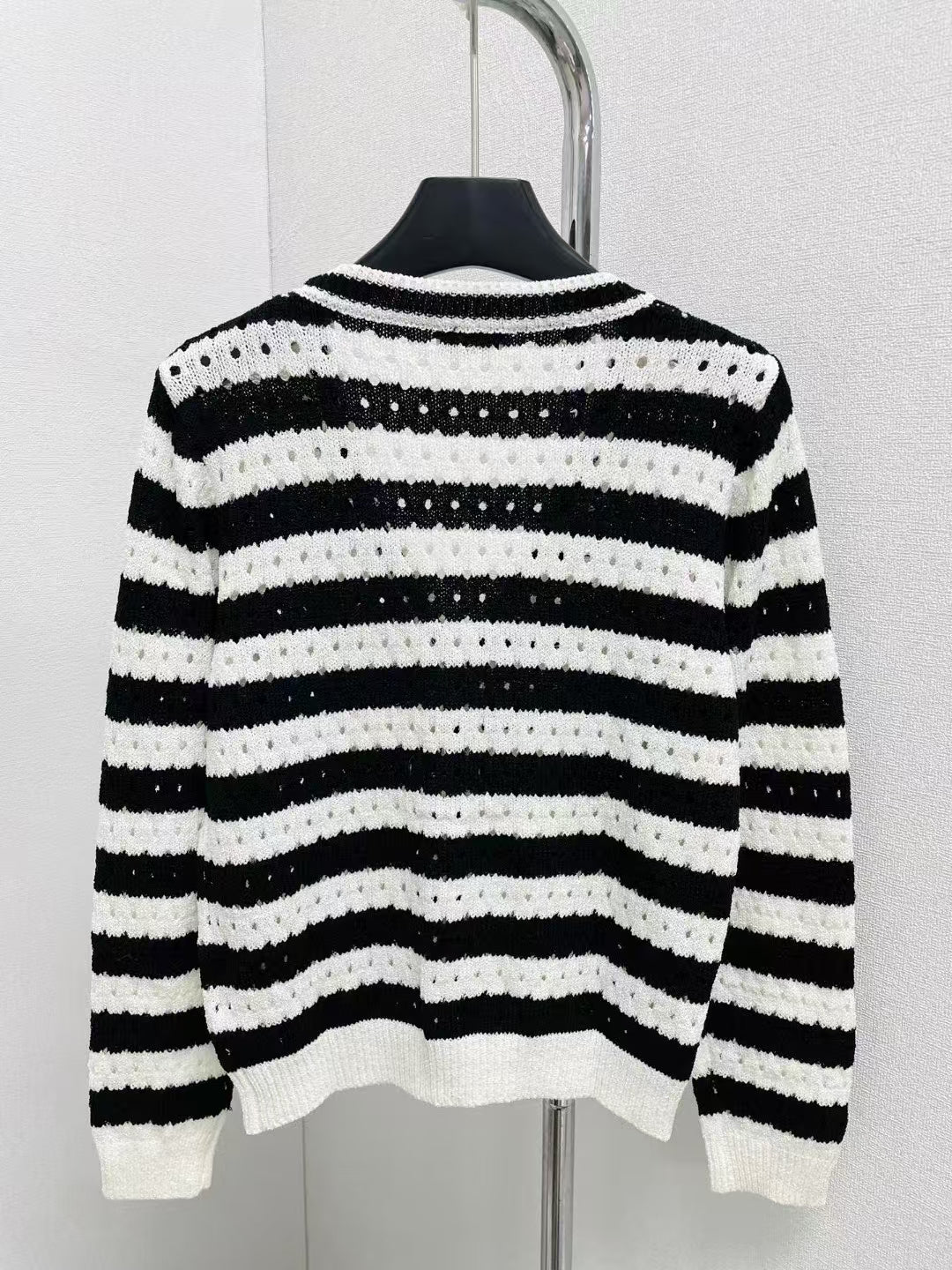 CC new contrast striped sweater