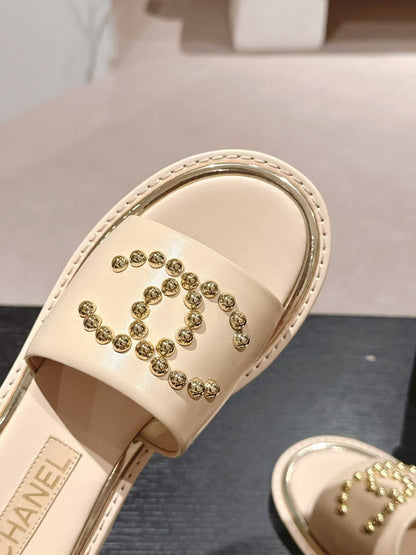 CC new pearl sandals