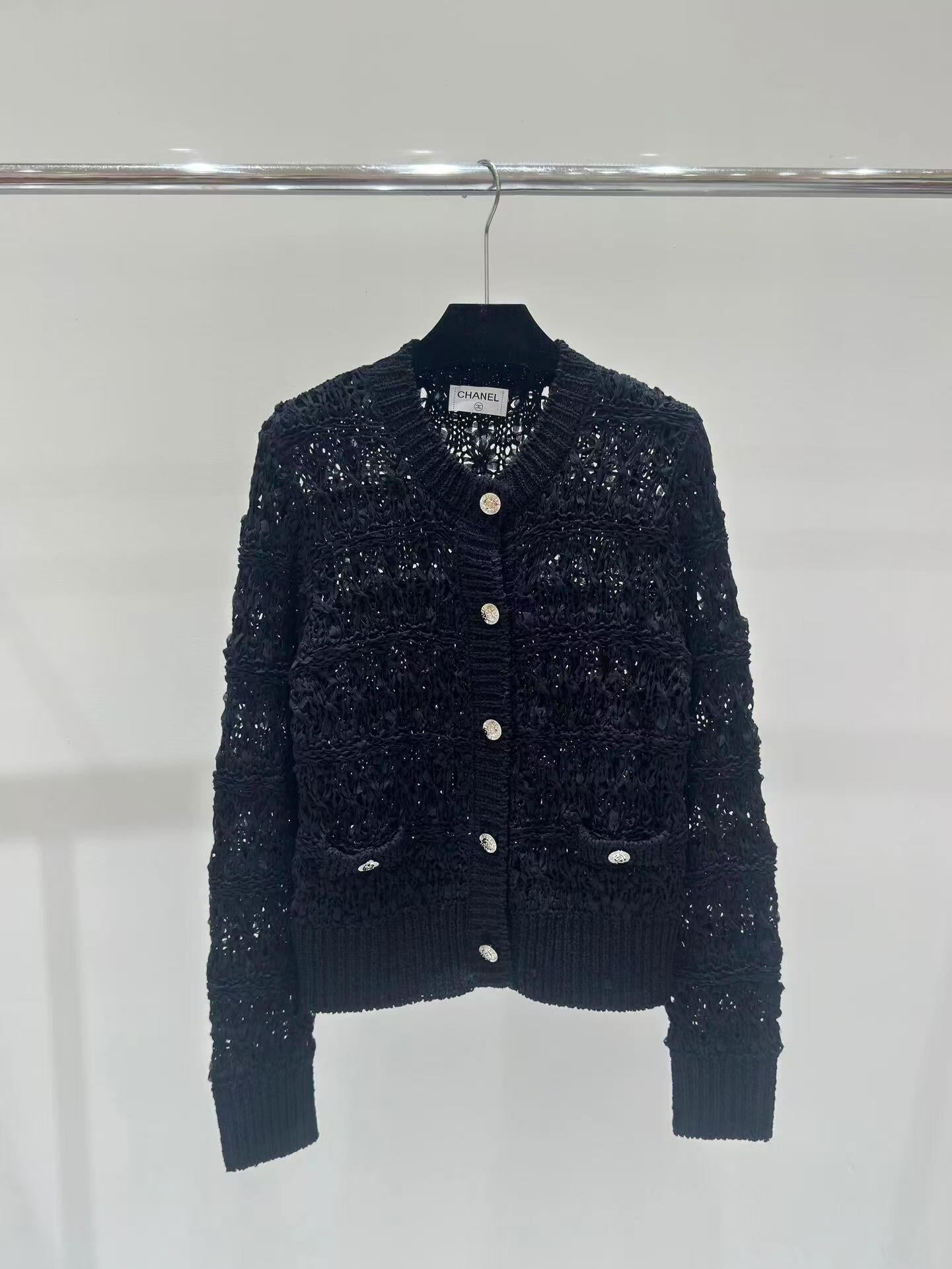 CC new hollow woven button knitted long sleeves