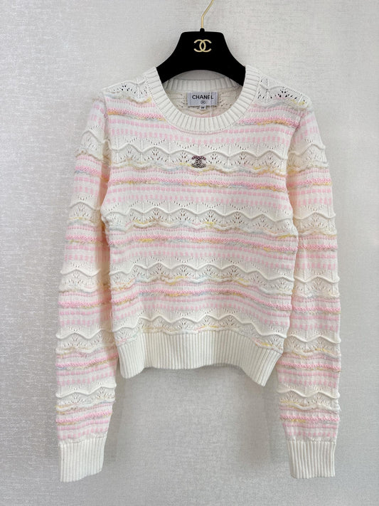 pink wavy jumper