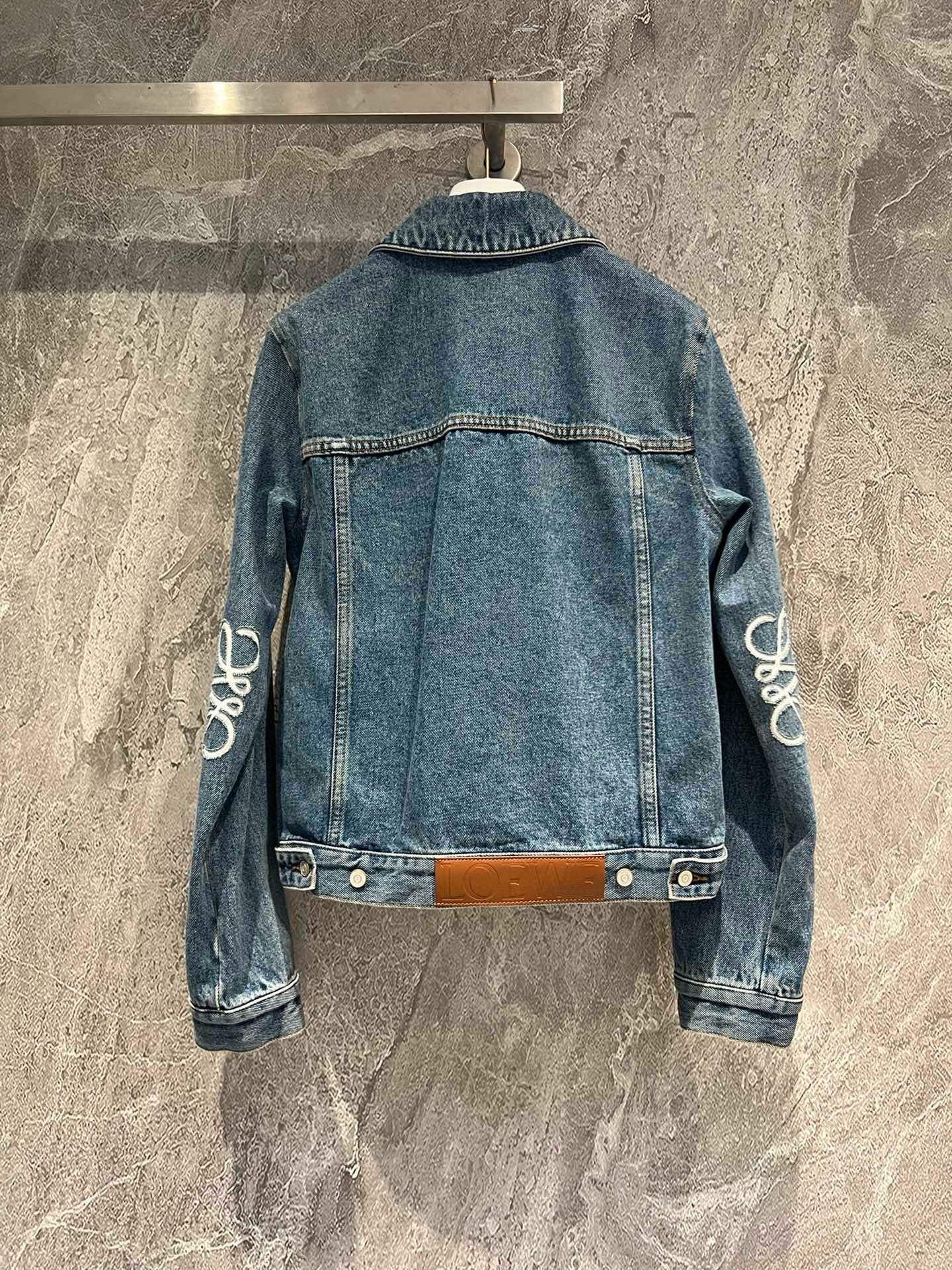 LW new exquisite logo denim jacket