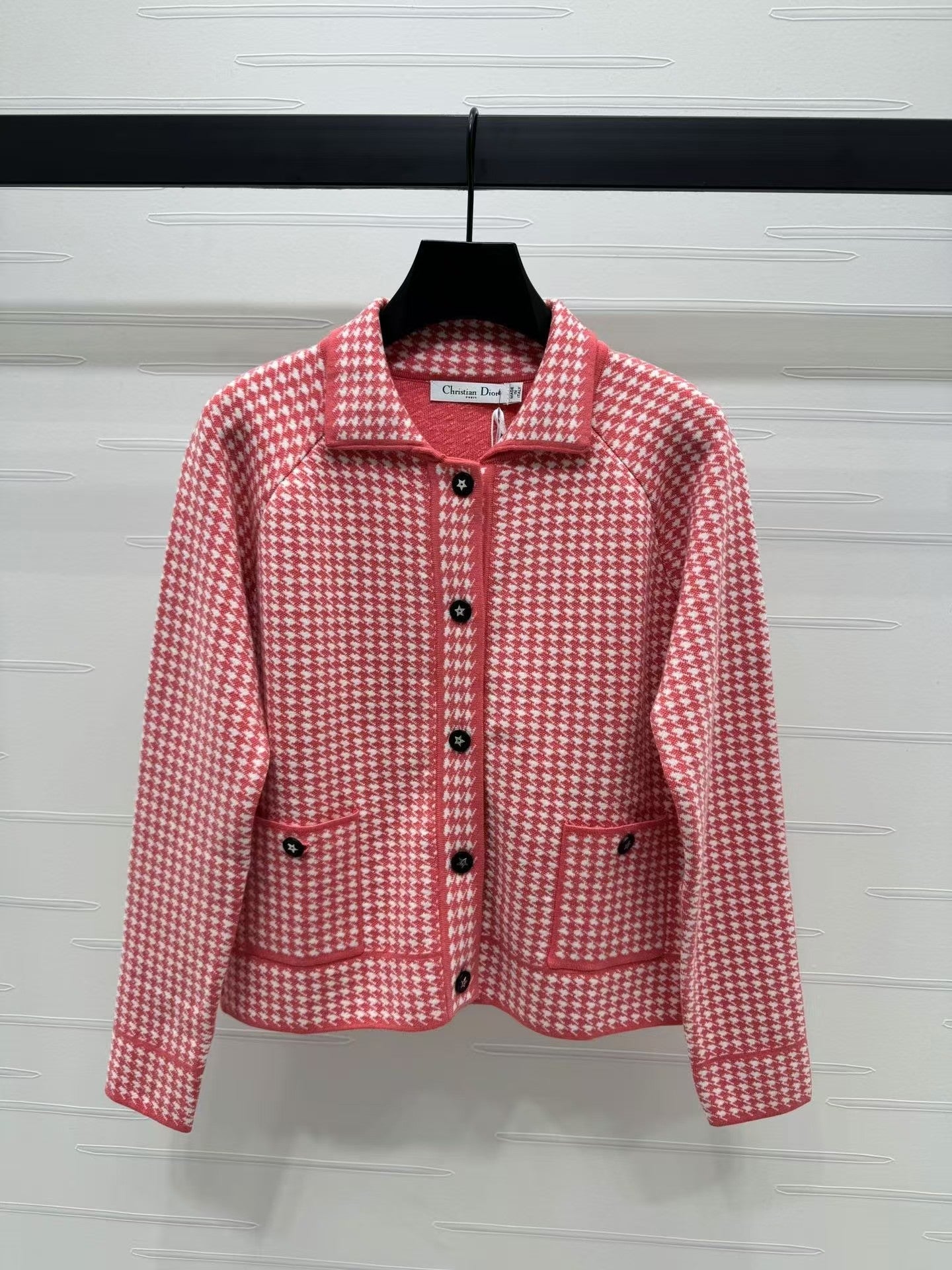 DD new checkered knitted jacket