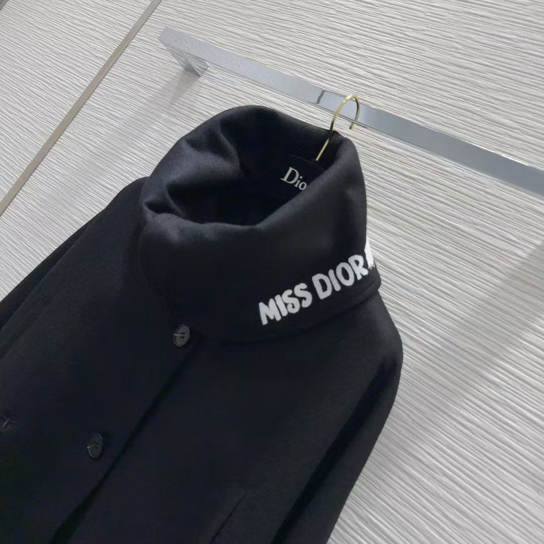 DD new high-end atmosphere contrast color collar