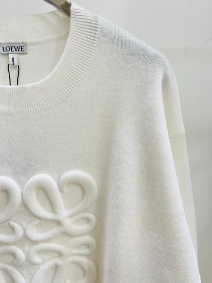 LW new three-dimensional letter knitted long sleeve