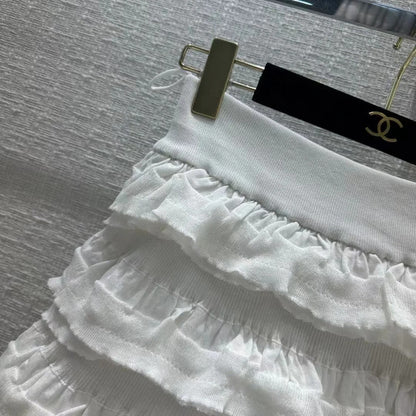 White cake skirt