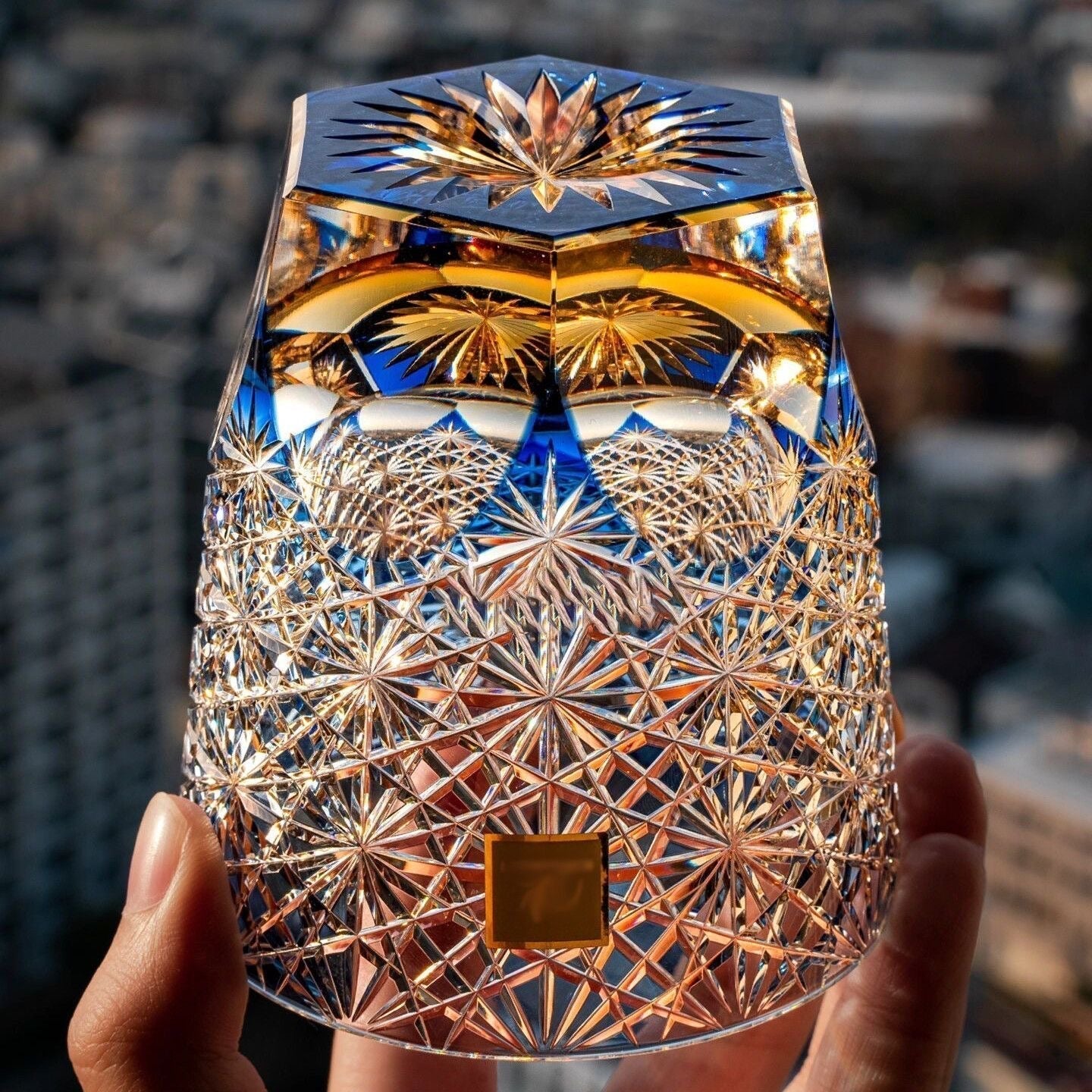 High-End Crystal Hand-Carved Whiskey Glass