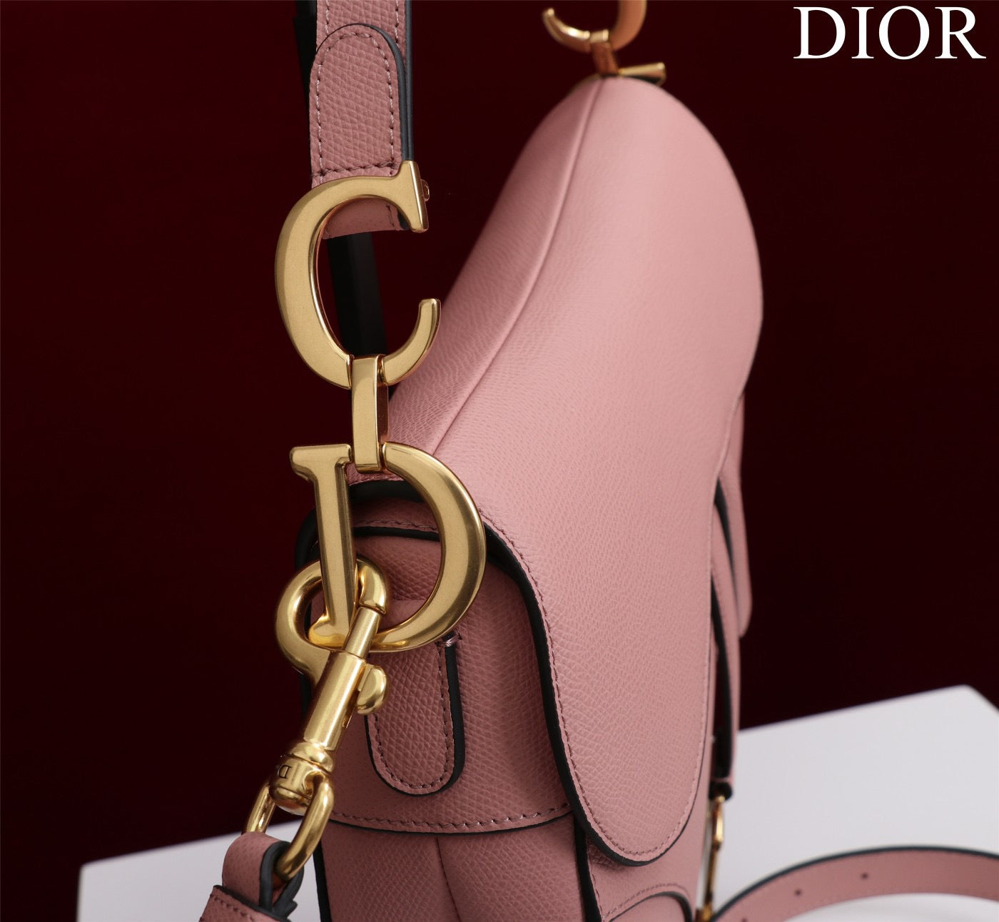 Indulge in Luxury: Iconic Handbags for the Discerning Woman