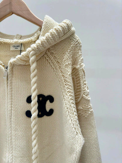 Very beautiful and versatile early autumn knitted sweater