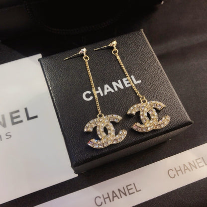 Women's High-end Letter Fashion Earrings