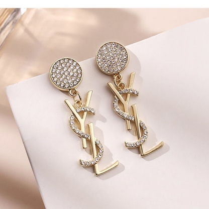 Women's Small Fragrance Style Earrings