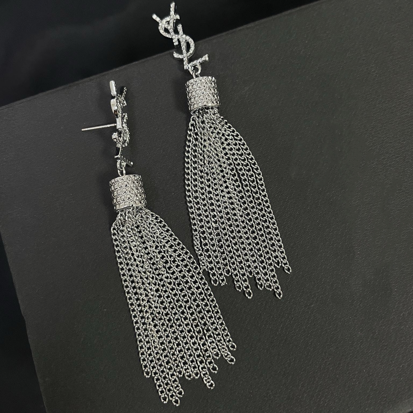 Fashionable And Exquisite Earrings For Women