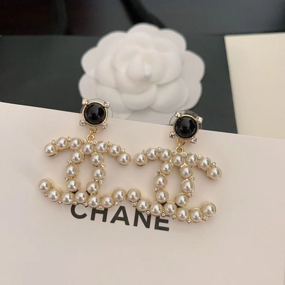 Ladies New Rhinestone Pearl Earrings