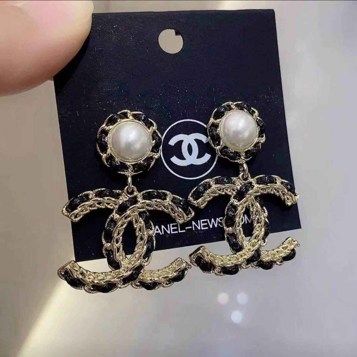 Women's Versatile Earrings