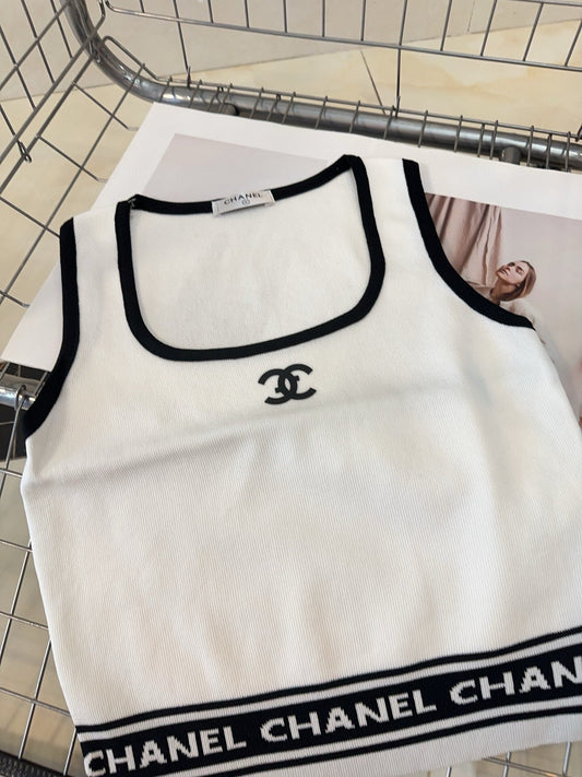 24FW NEW CC logo vest