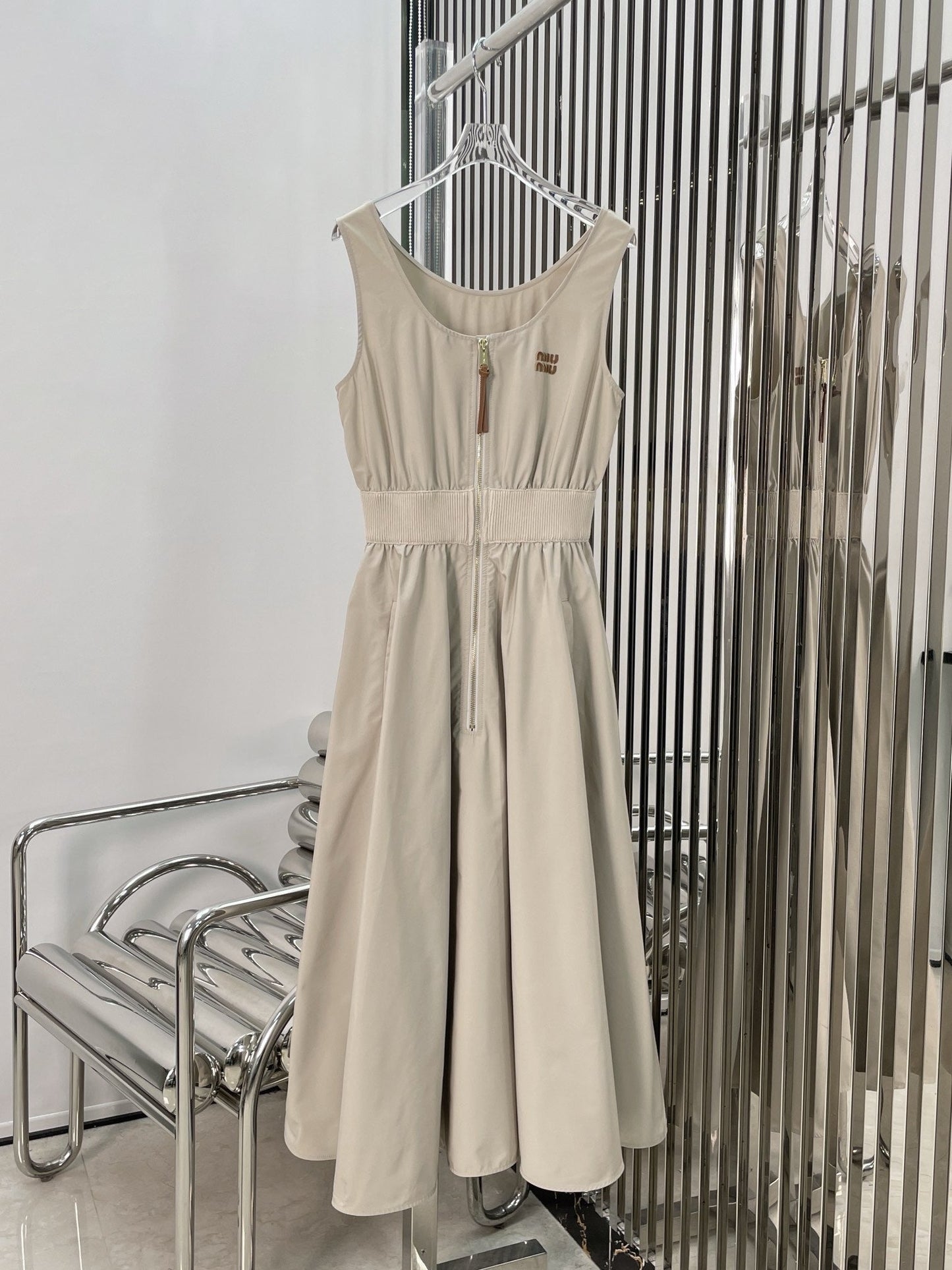 24FW NEW MM  khaki vest waist dress