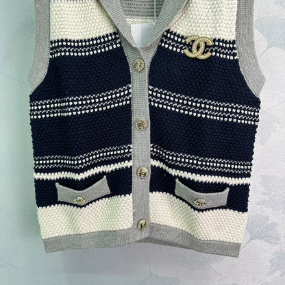 24FW NEW CC  logo knitted vest