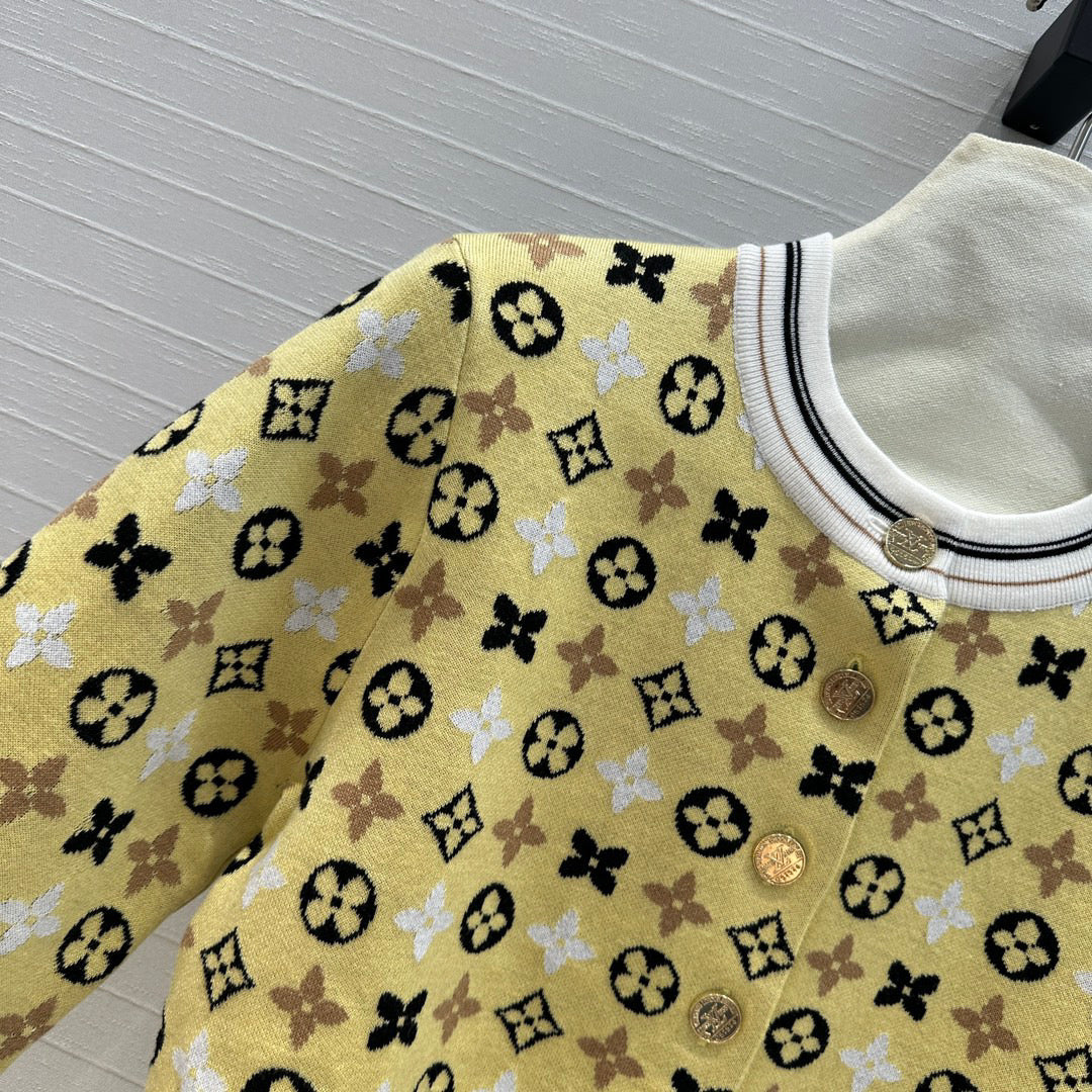 24FW NEW L yellow knitted cardigan