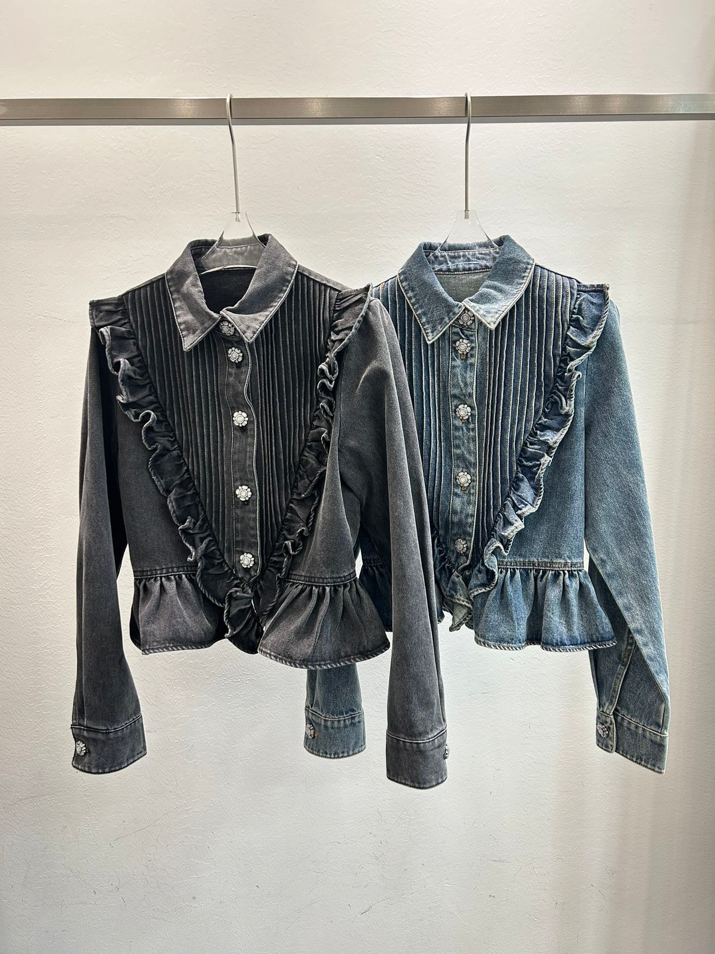 24FW NEW CC Ruffled denim shirt