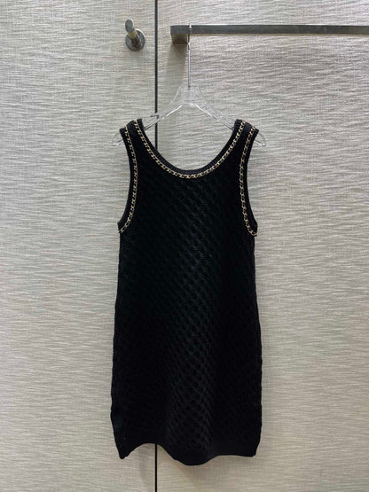 24FW NEW CC double shoulder chain knitted dress