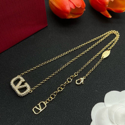 Ladies New Light Luxury Niche Design Necklace