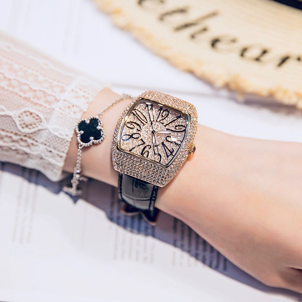 Ladies' New  High-end Star-studded Diamond Watch