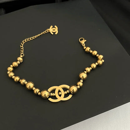 Women‘s Fashion High-End Letter Bracelet