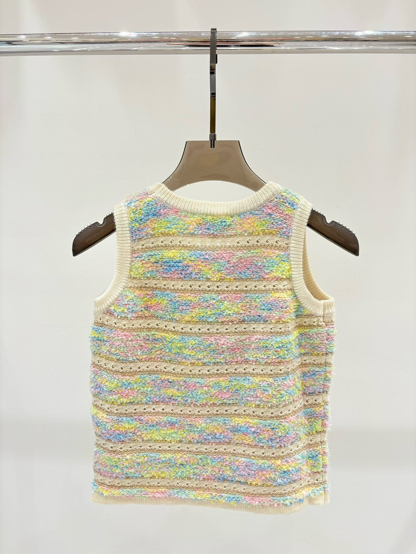 Colorful textured yarn knitted vest